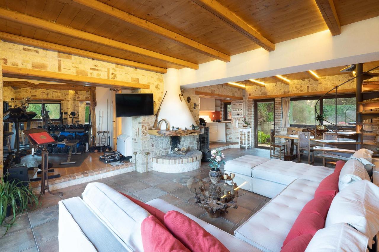 Villa Madera By Corfuescapes Kompítsion Exteriér fotografie